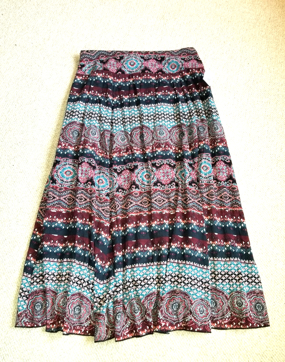 NWT Womens Skirt-LAURA SCOTT-maroon/teal/white "Crinkle Print" peasant BOHO-M